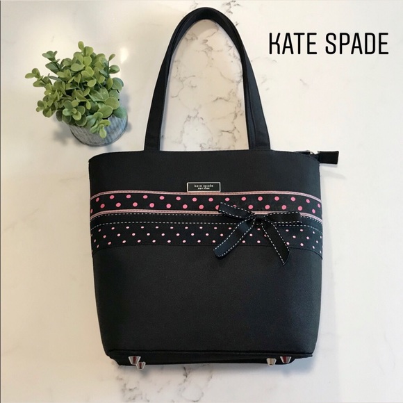kate spade Handbags - Cute Kate Spade bag w/ pink polka dot ribbon